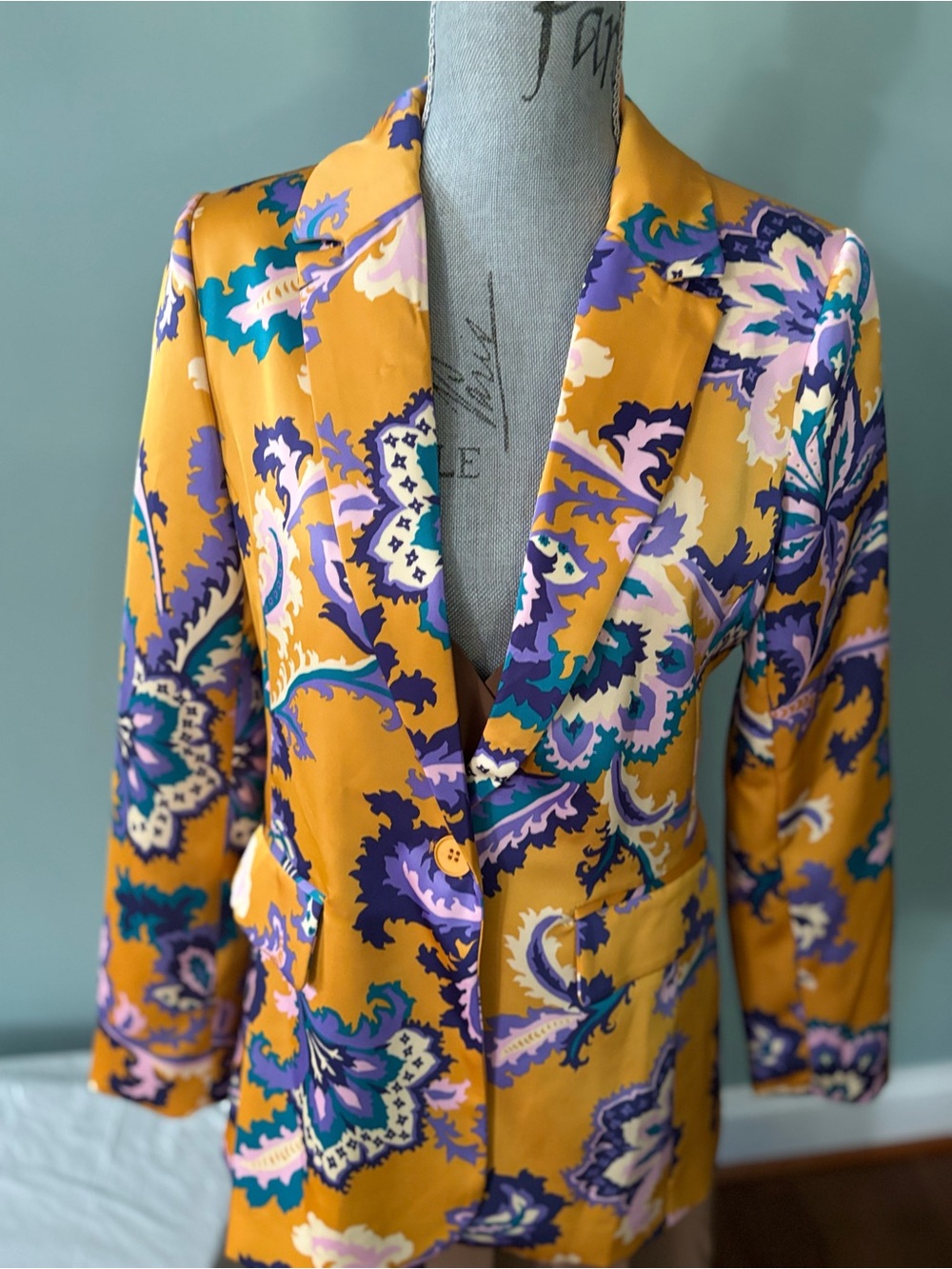 Women's Orange Floral-Print Single-Button Blazer by